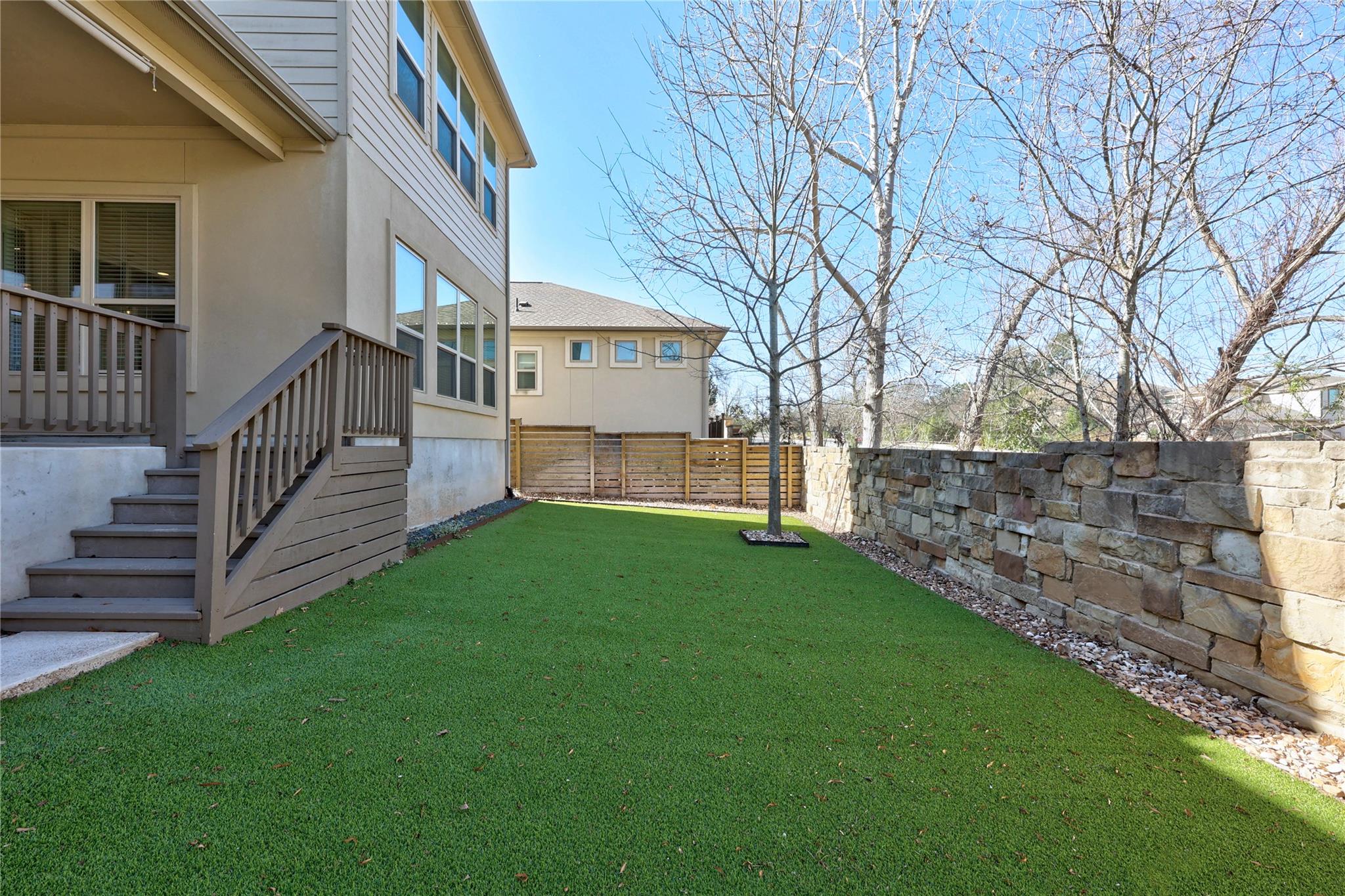 7102 Cut Plains Trl, Austin, TX 78726
