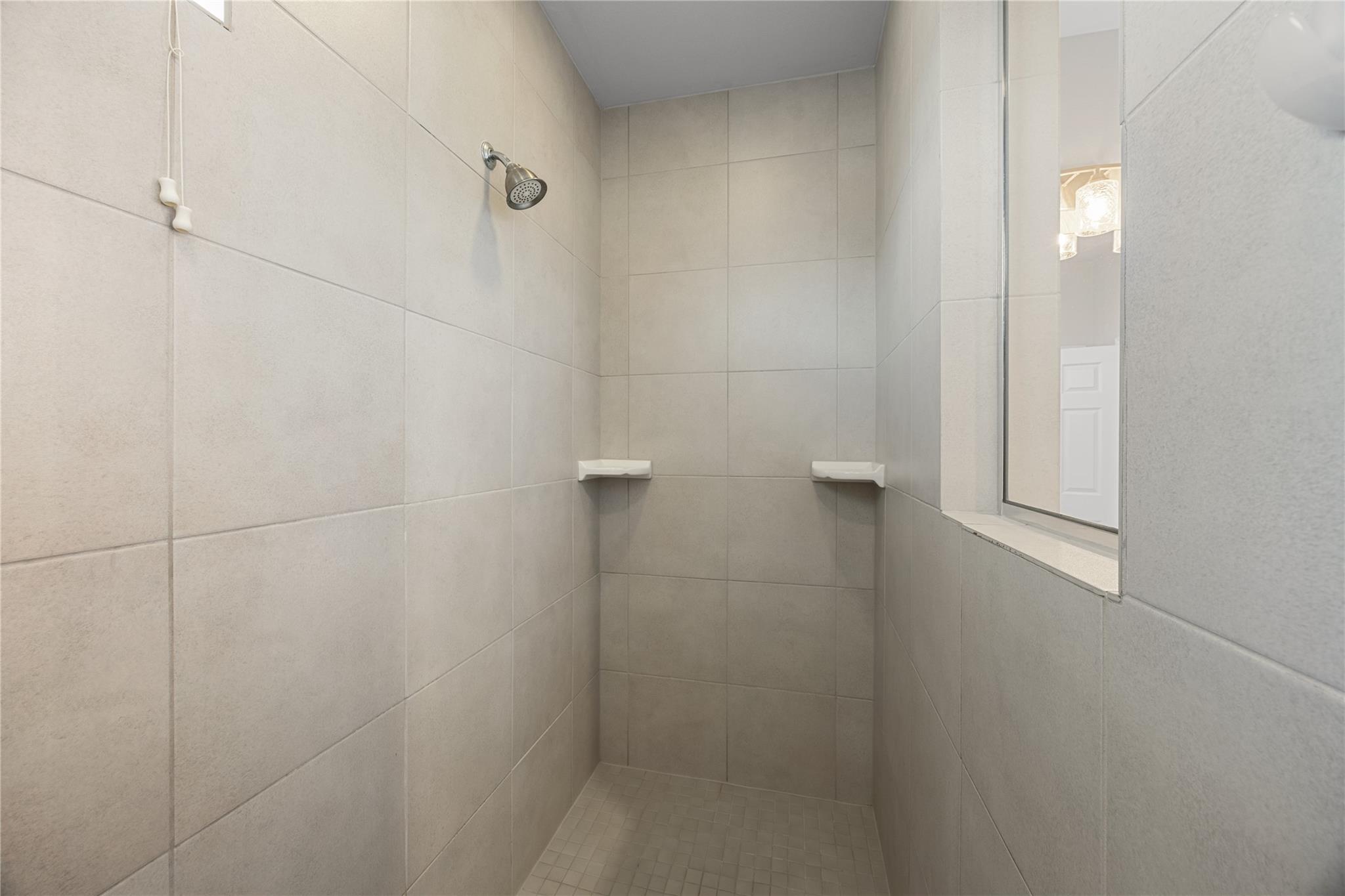 7102 Cut Plains Trl, Austin, TX 78726