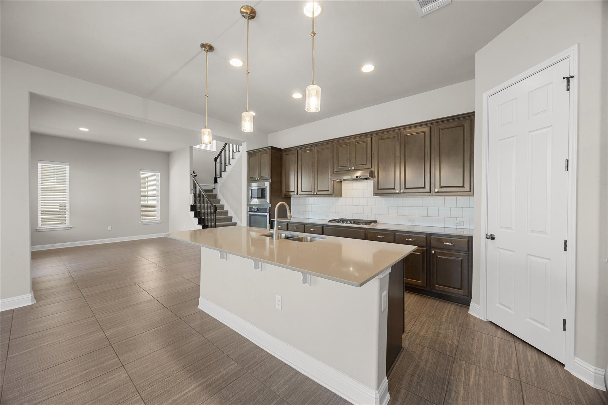 7102 Cut Plains Trl, Austin, TX 78726