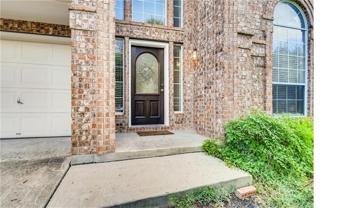 1821 Briarton Ln N, Round Rock, TX 78665