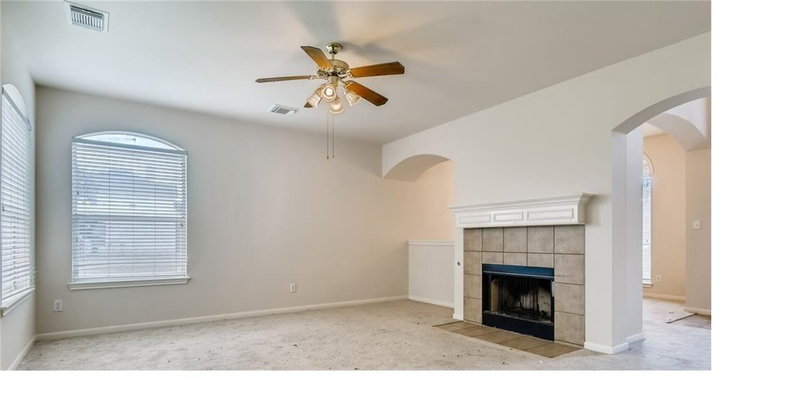 1821 Briarton Ln N, Round Rock, TX 78665