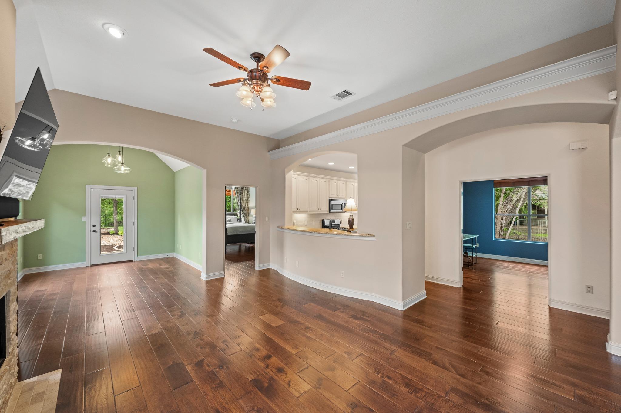 12405 Oro Valley Trl, Austin, TX 78729