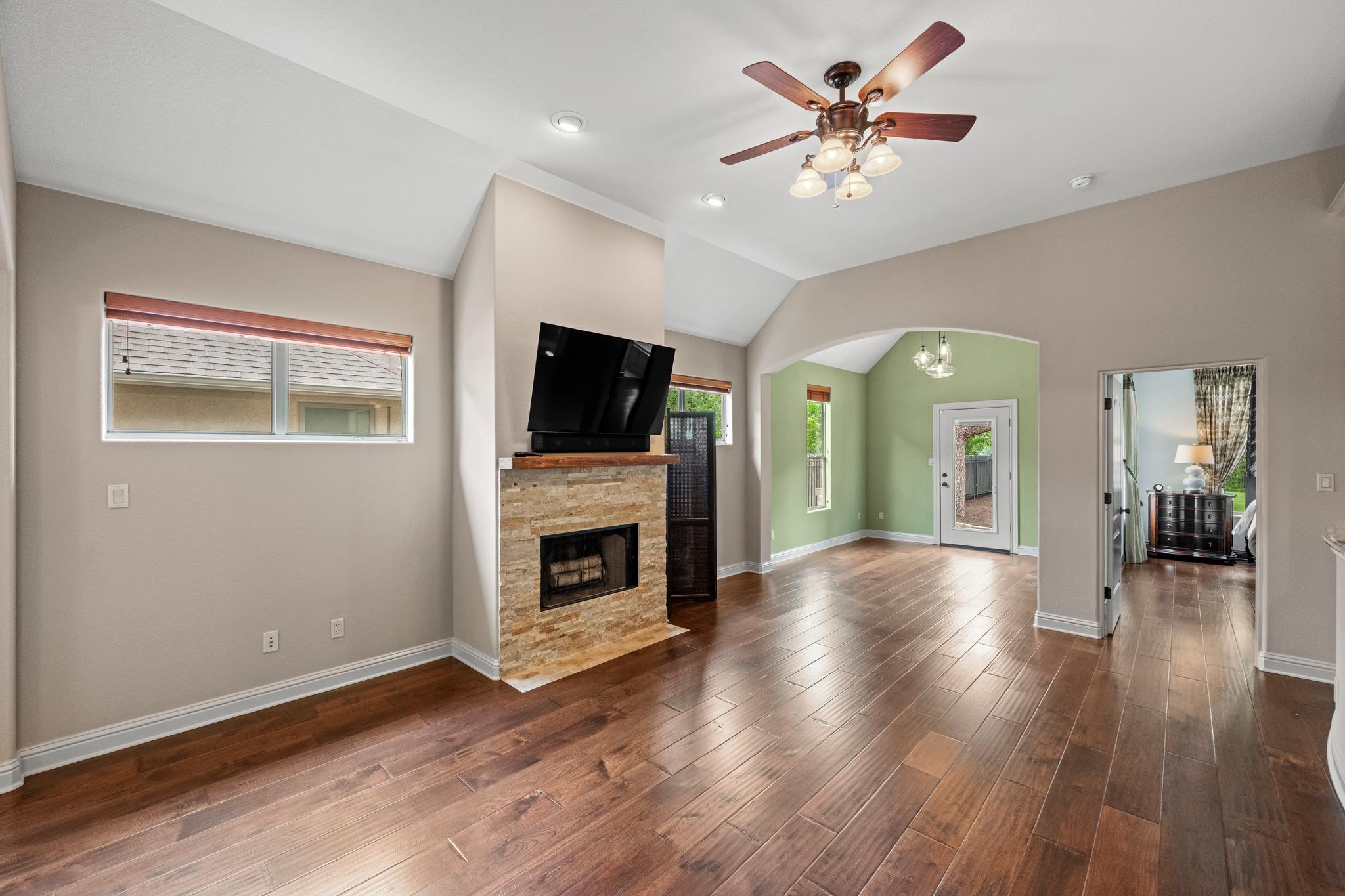 12405 Oro Valley Trl, Austin, TX 78729