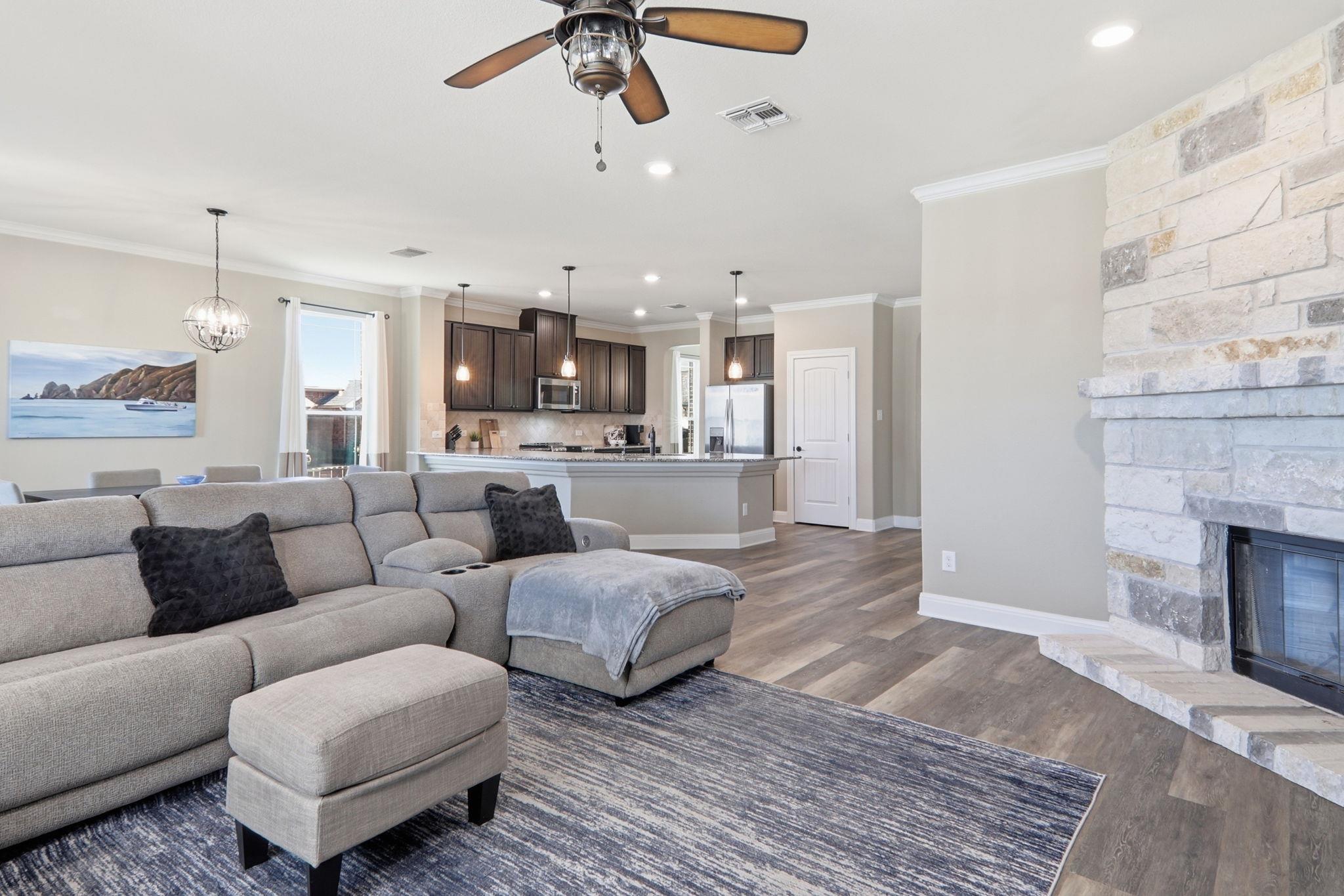 302 Alamosa Dr, Georgetown, TX 78626