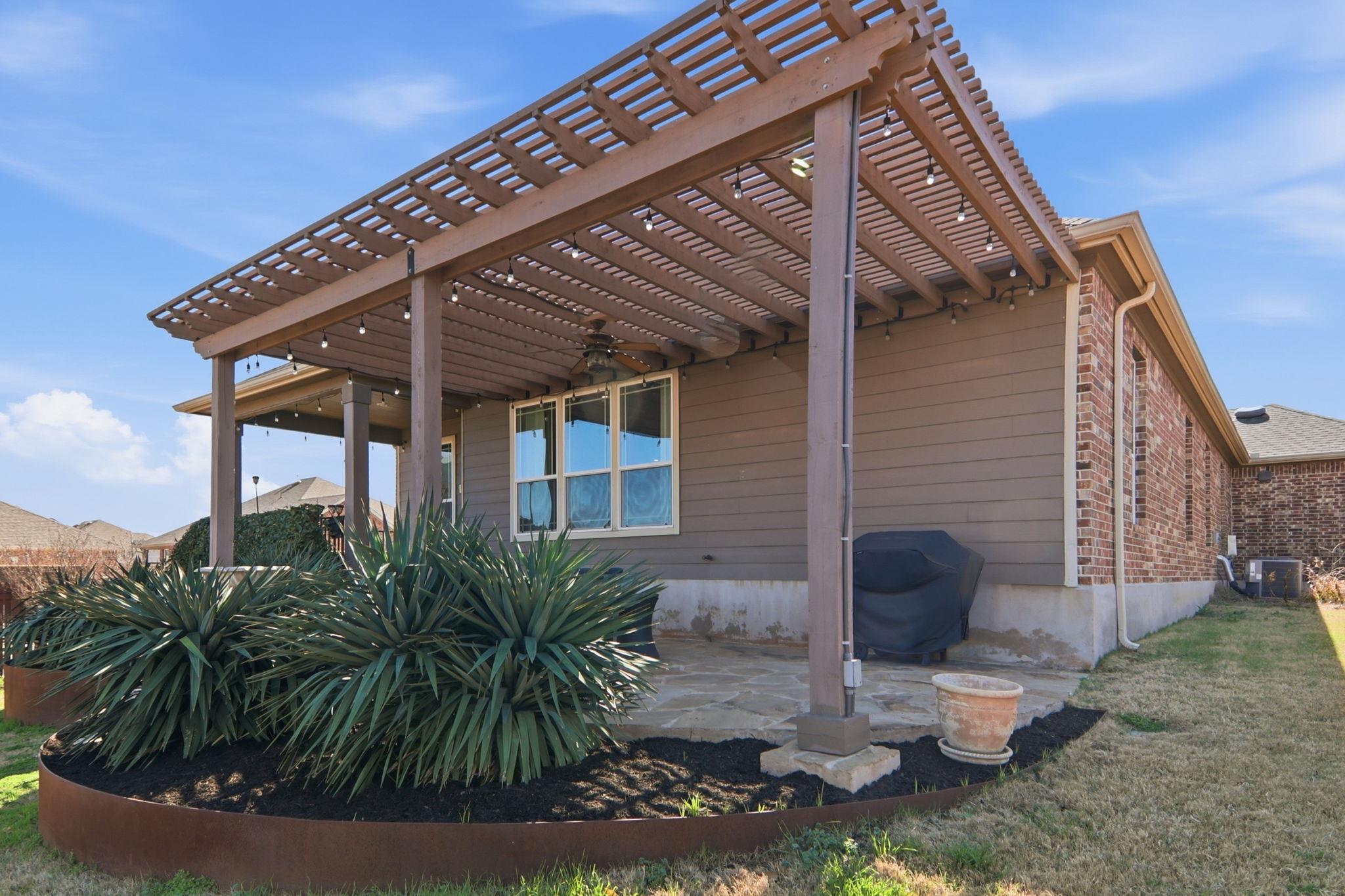 302 Alamosa Dr, Georgetown, TX 78626