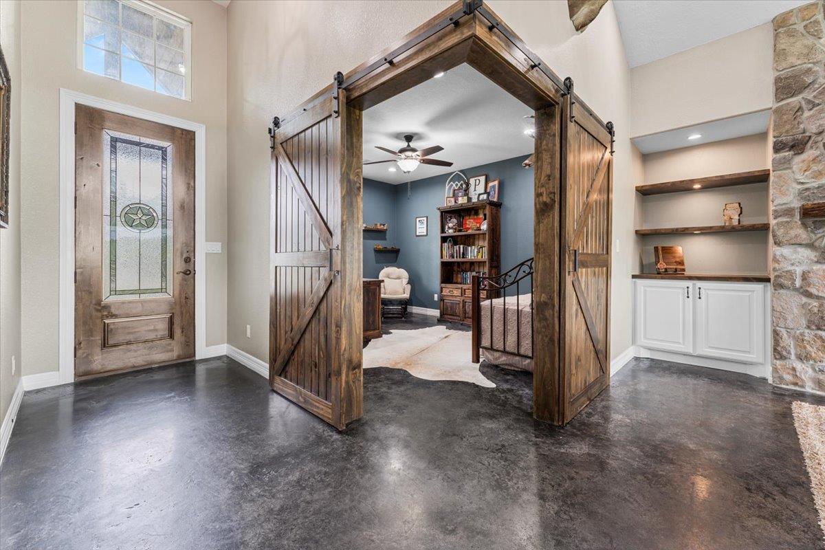 15637 Knotty Oaks Trail, Magnolia, TX 77355