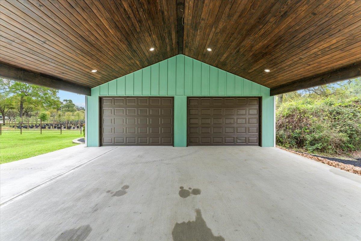 15637 Knotty Oaks Trail, Magnolia, TX 77355