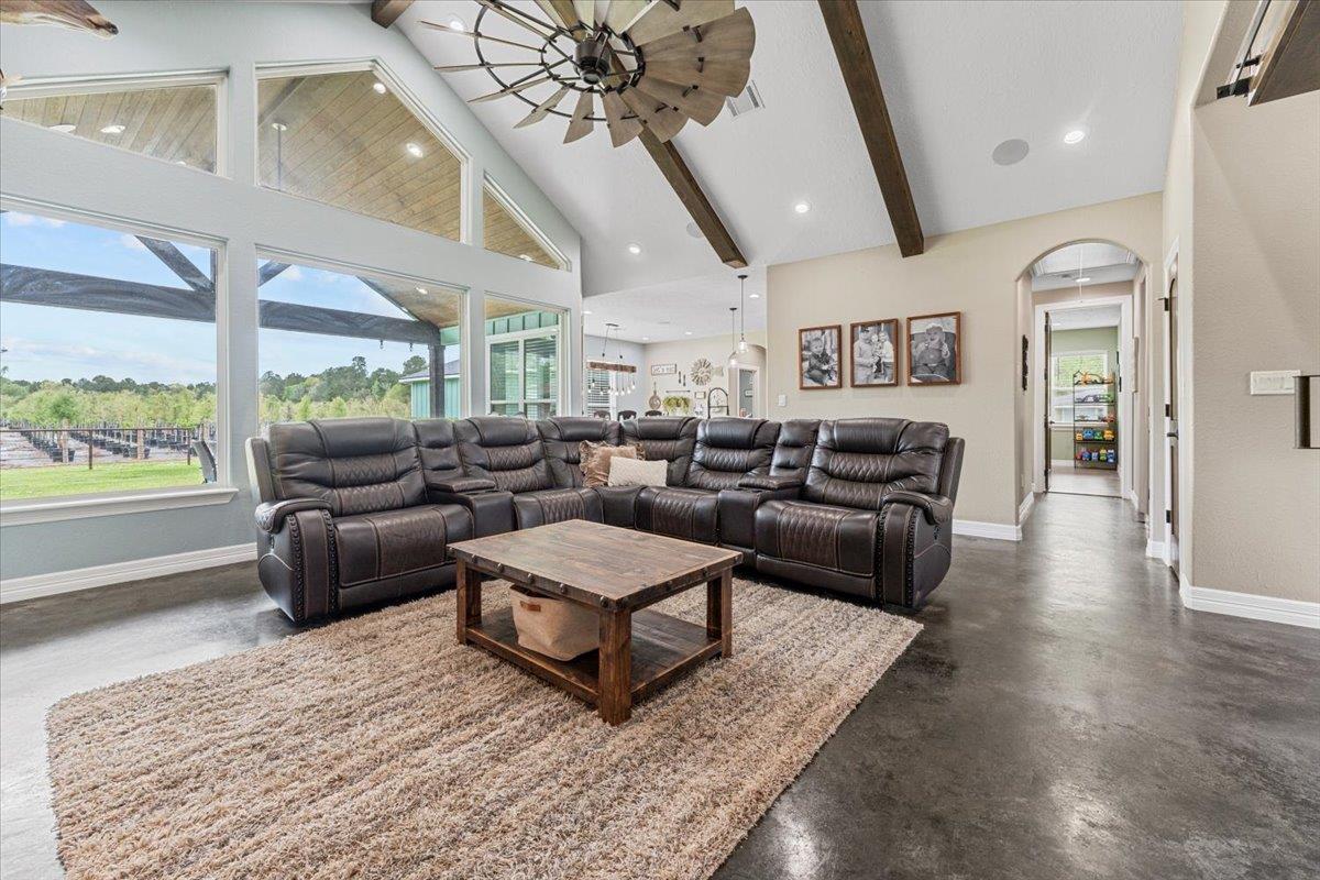 15637 Knotty Oaks Trail, Magnolia, TX 77355