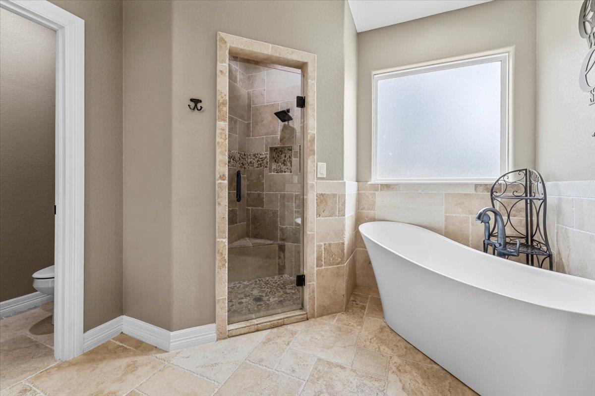 15637 Knotty Oaks Trail, Magnolia, TX 77355