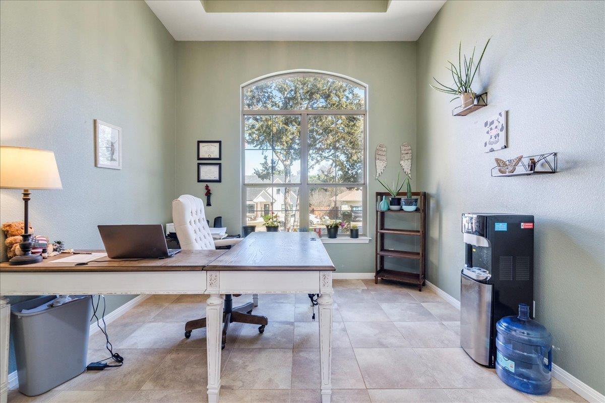 11 Rhapsody Ln, Wimberley, TX 78676