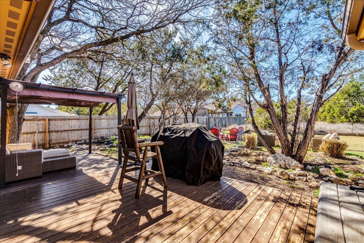 11 Rhapsody Ln, Wimberley, TX 78676
