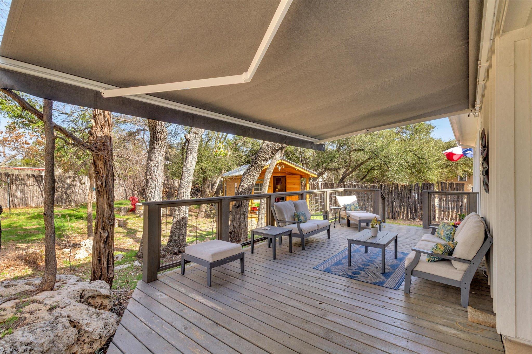 72 Woodacre Dr, Wimberley, TX 78676