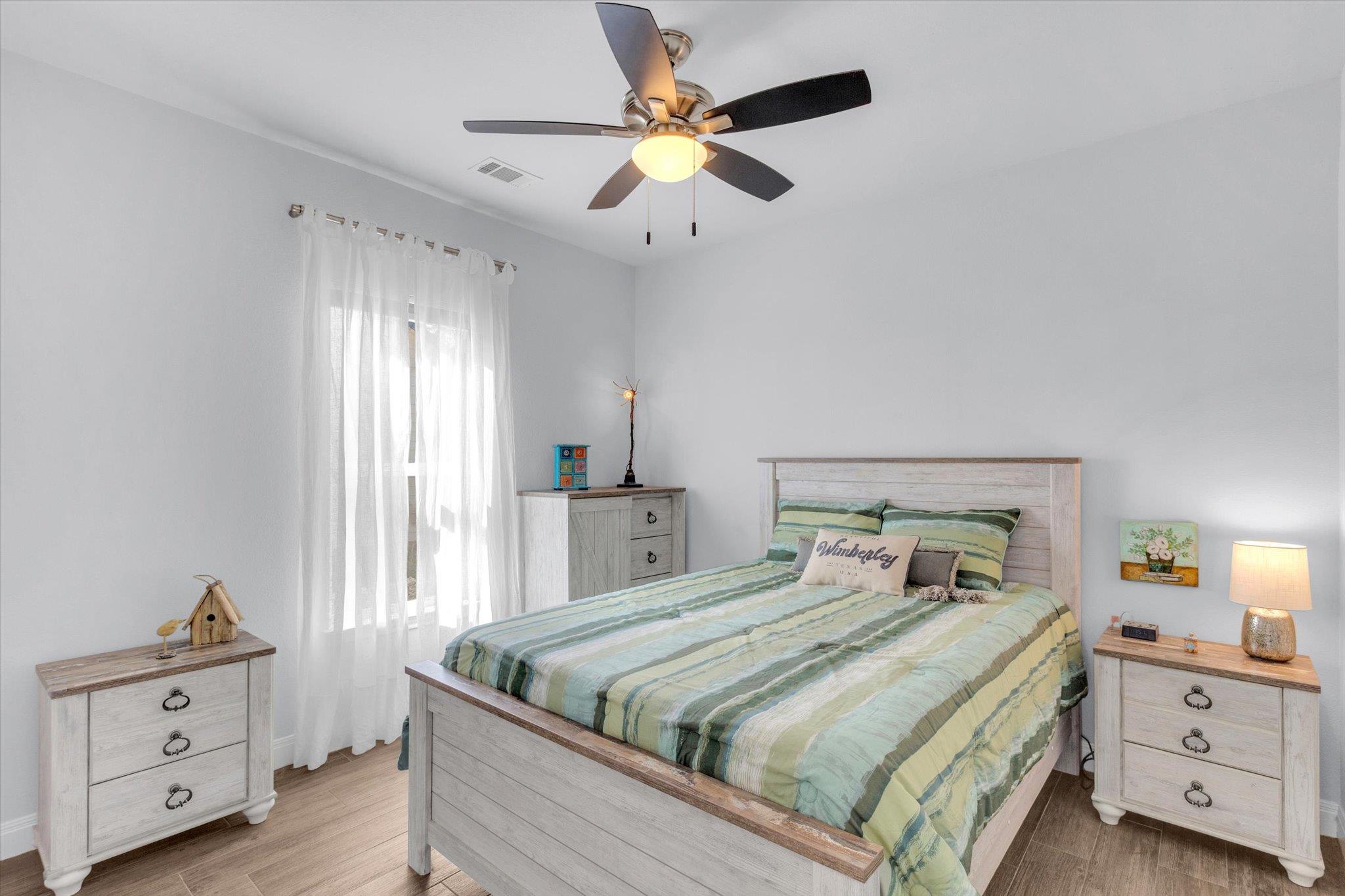 72 Woodacre Dr, Wimberley, TX 78676