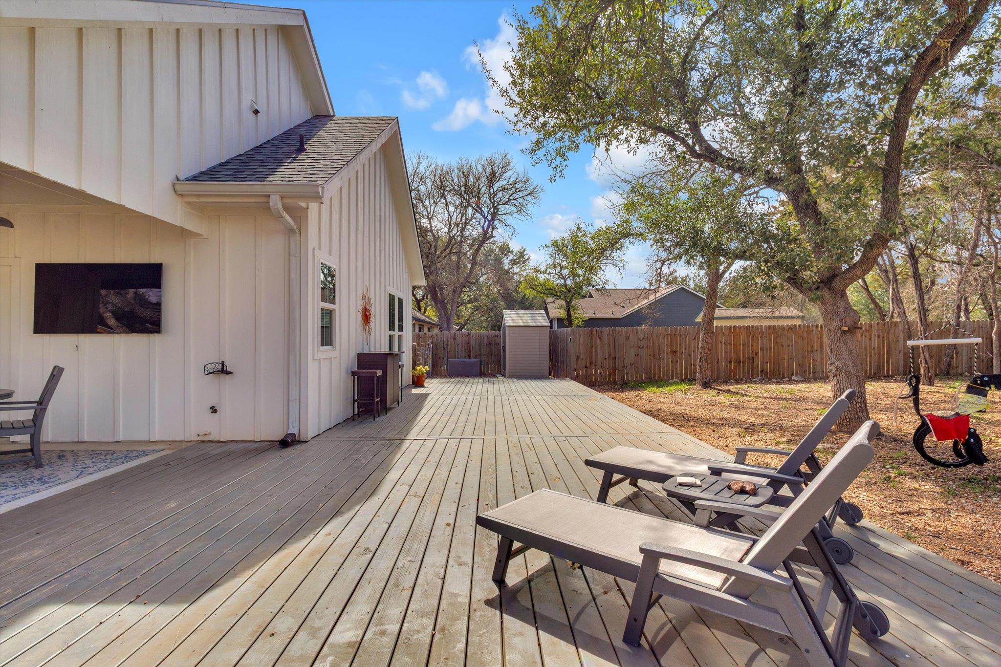 72 Woodacre Dr, Wimberley, TX 78676