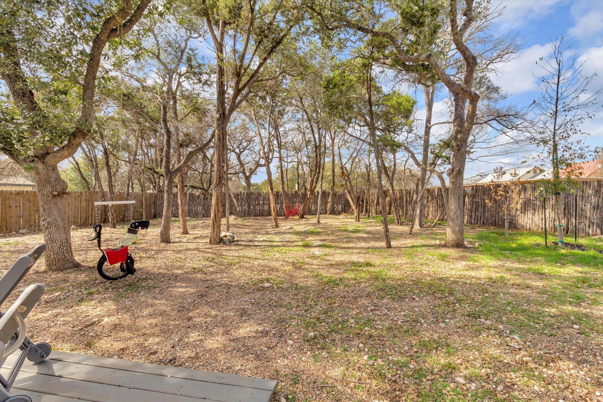 72 Woodacre Dr, Wimberley, TX 78676