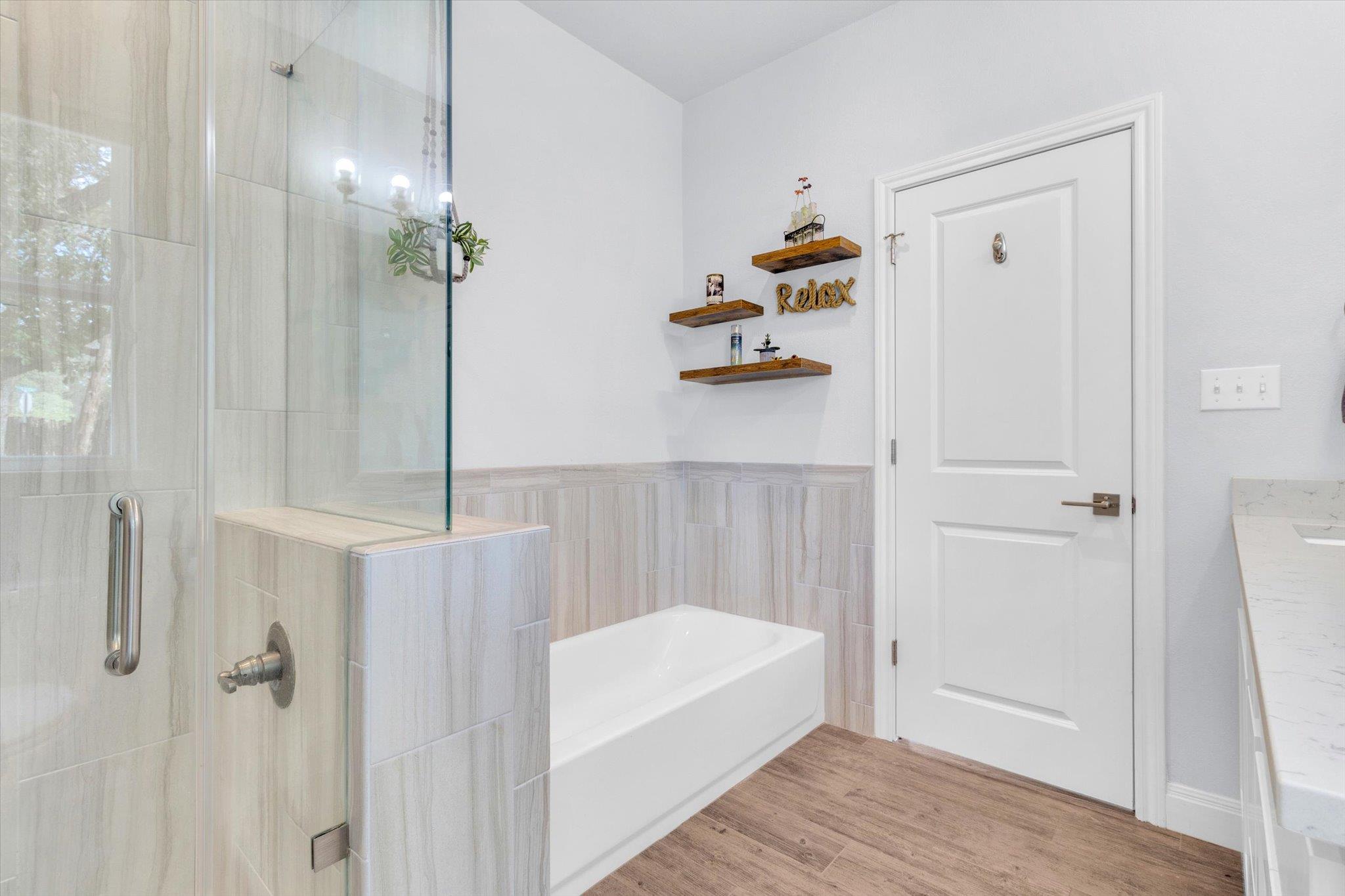 72 Woodacre Dr, Wimberley, TX 78676