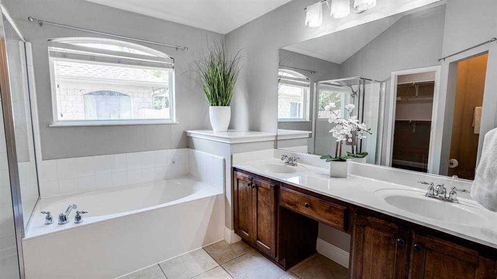 725 Crane Canyon Pl, Round Rock, TX 78665