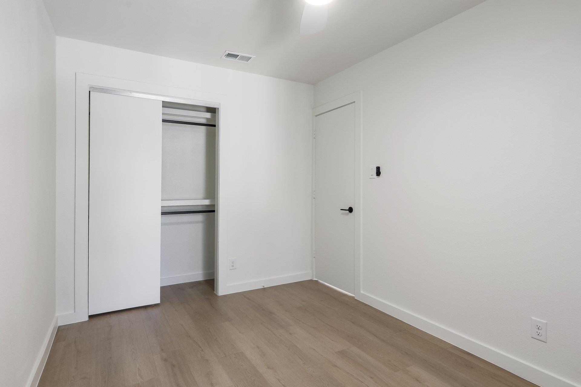 902 Jessie St # B, Austin, TX 78704