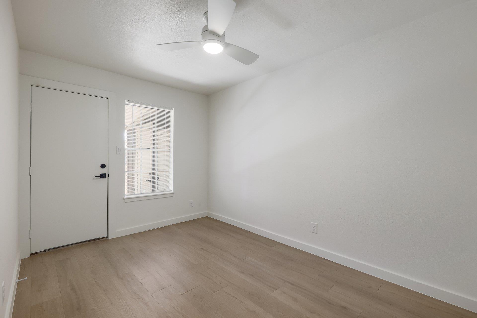 902 Jessie St # B, Austin, TX 78704