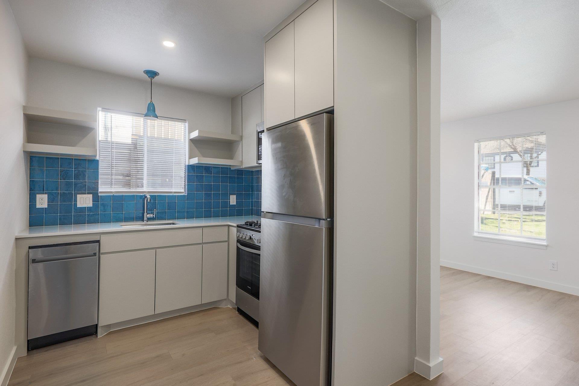 902 Jessie St # B, Austin, TX 78704