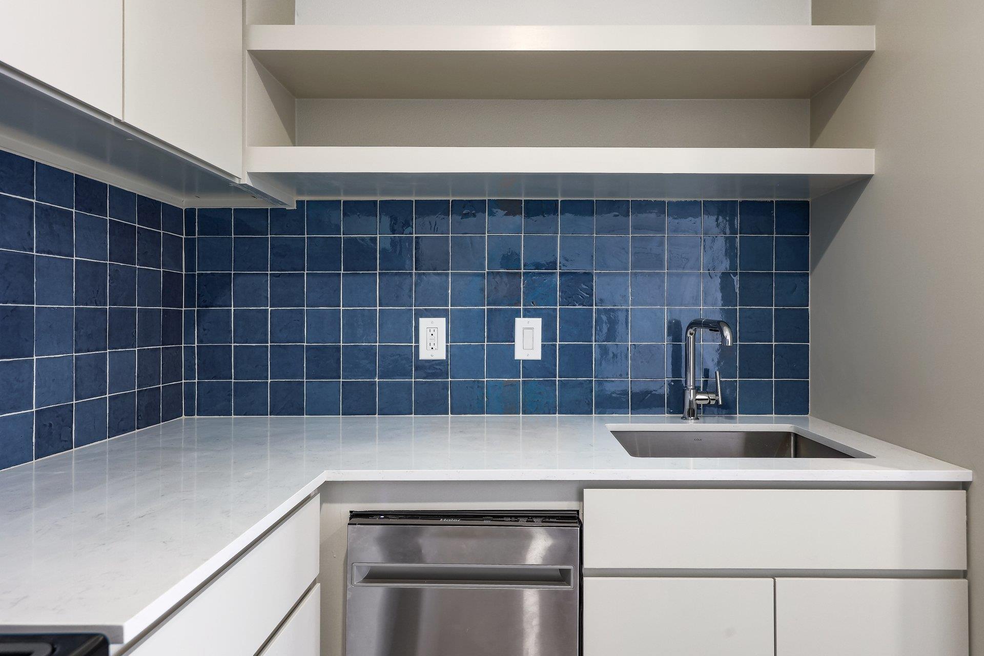 902 Jessie St # B, Austin, TX 78704