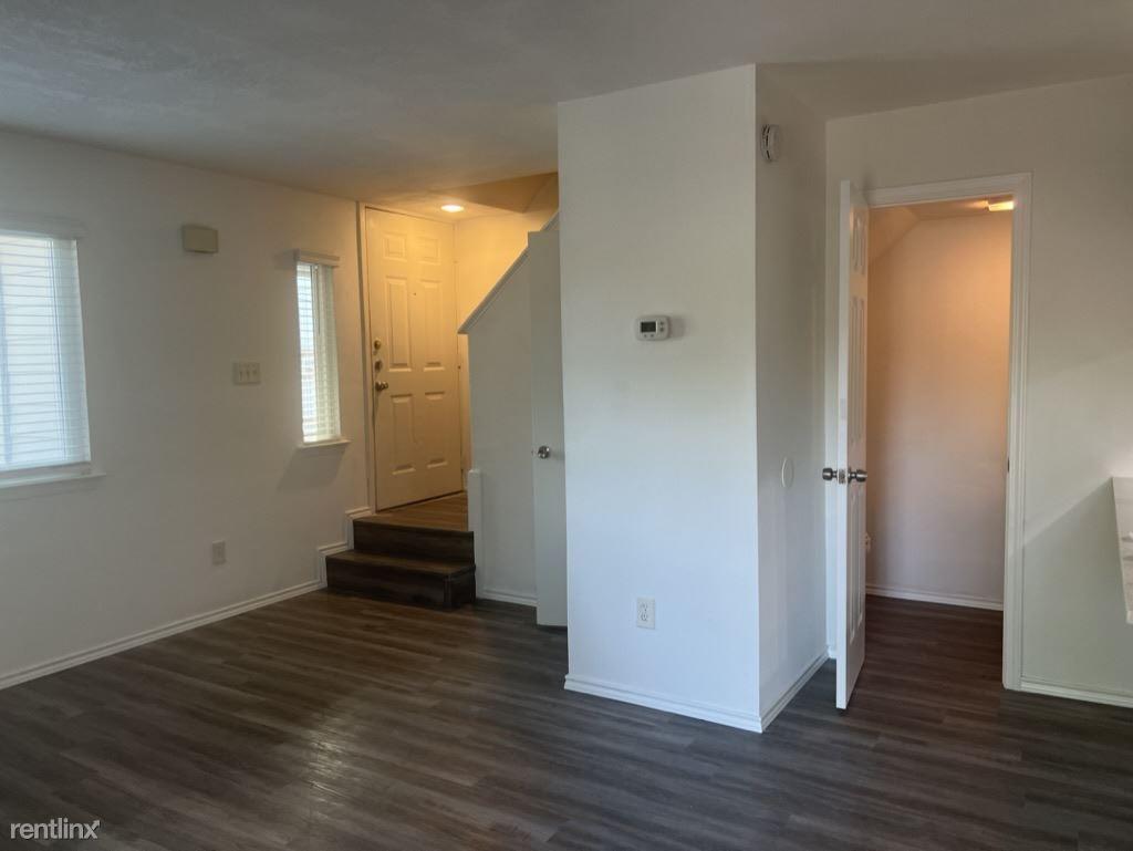 3458 Willowrun Dr # B, Austin, TX 78704