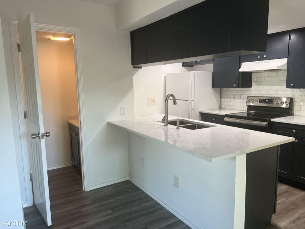 3458 Willowrun Dr # B, Austin, TX 78704