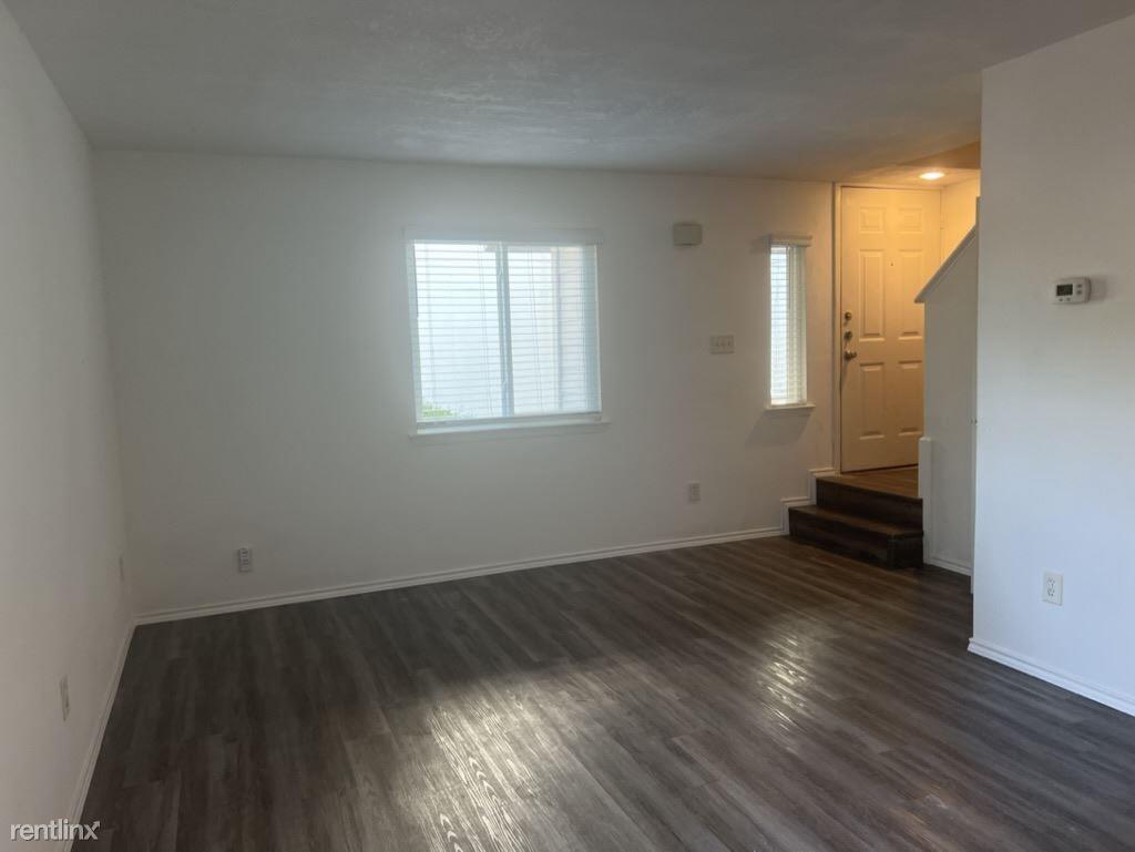 3458 Willowrun Dr # B, Austin, TX 78704