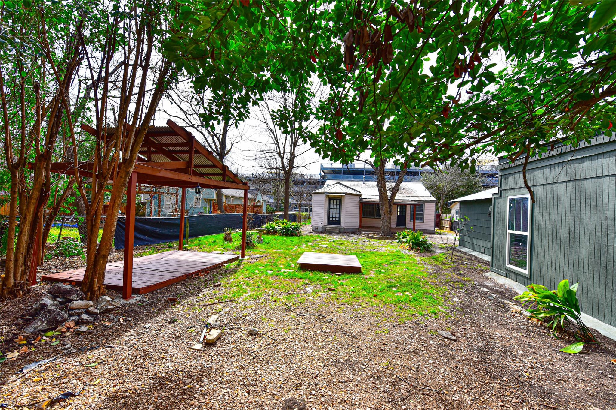 410 Kenniston Dr, Austin, TX 78752