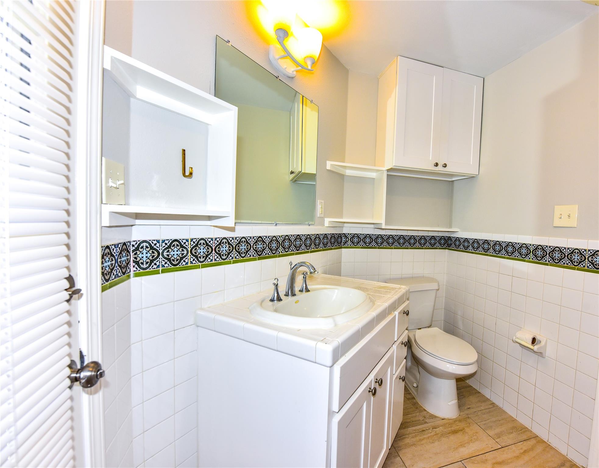 410 Kenniston Dr, Austin, TX 78752