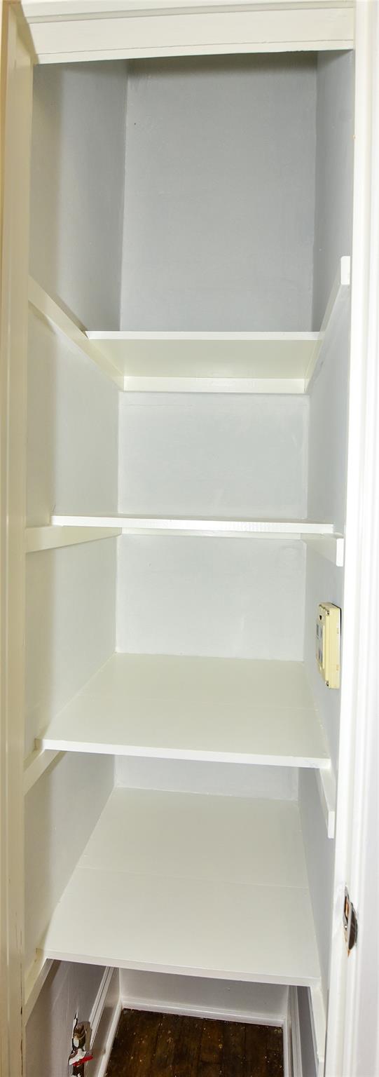 410 Kenniston Dr, Austin, TX 78752