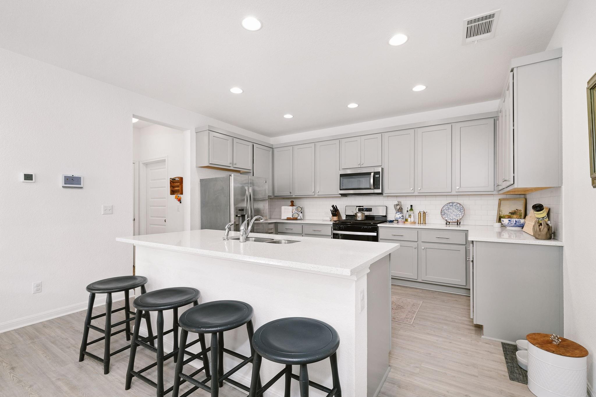 12403 Zenyatta Dr, Buda, TX 78610