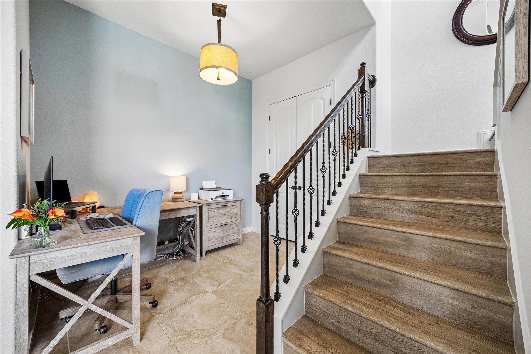 1812 Harvest Dance Dr, Leander, TX 78641