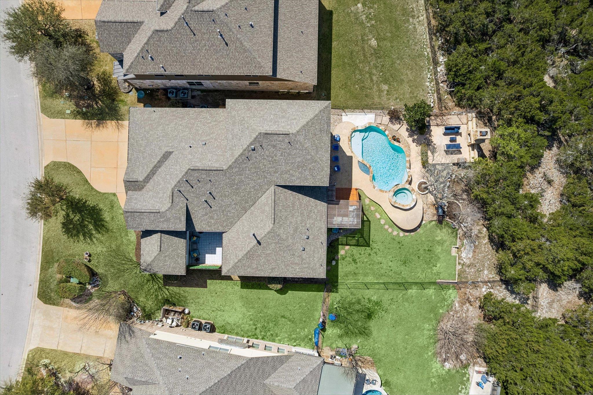 1812 Harvest Dance Dr, Leander, TX 78641