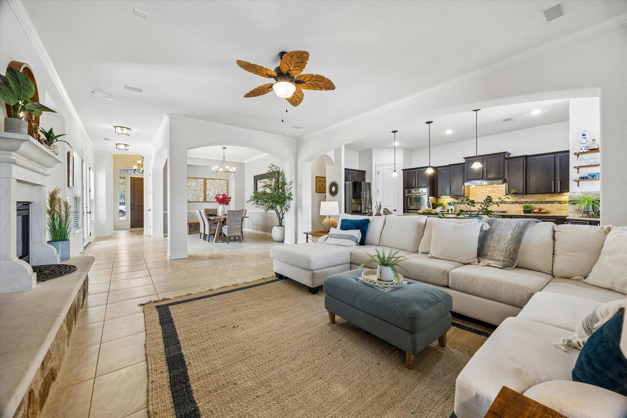 1812 Harvest Dance Dr, Leander, TX 78641