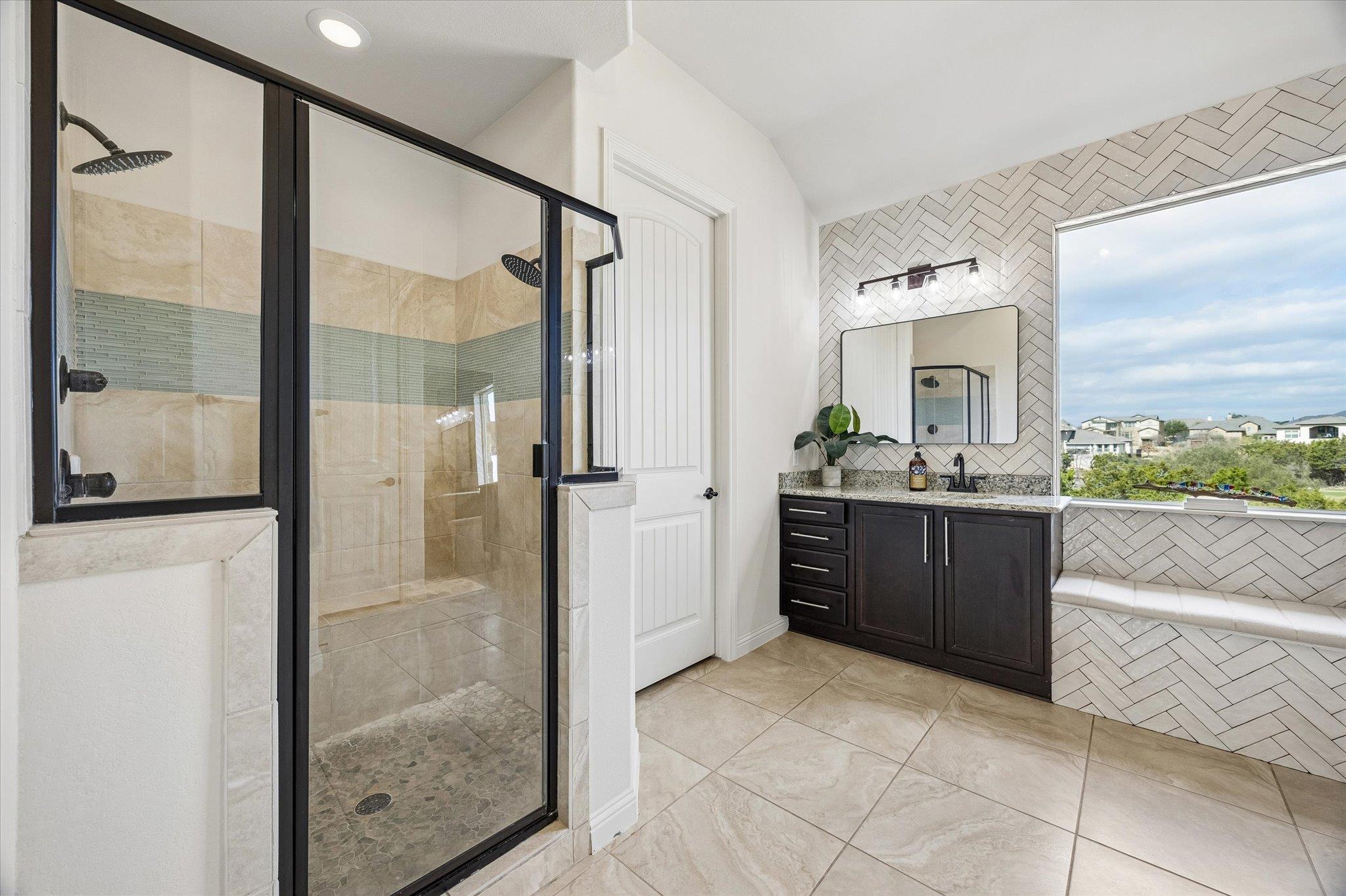 1812 Harvest Dance Dr, Leander, TX 78641