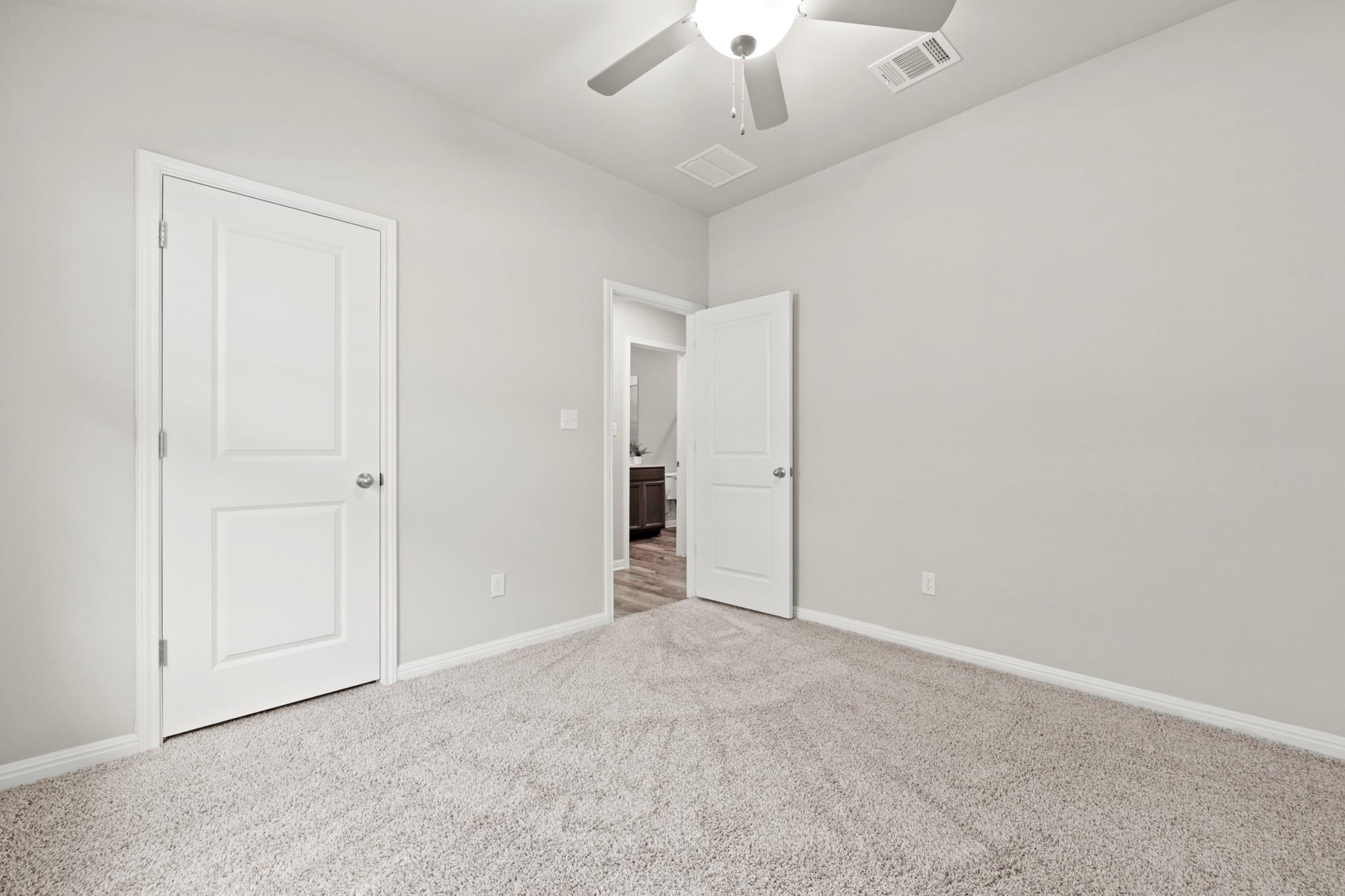 321 Durango Downs Dr, Hutto, TX 78634