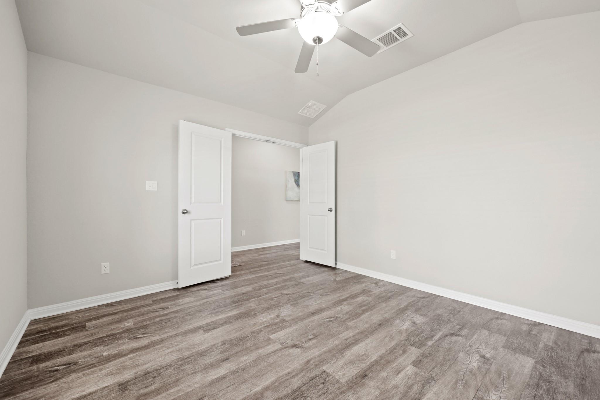 321 Durango Downs Dr, Hutto, TX 78634