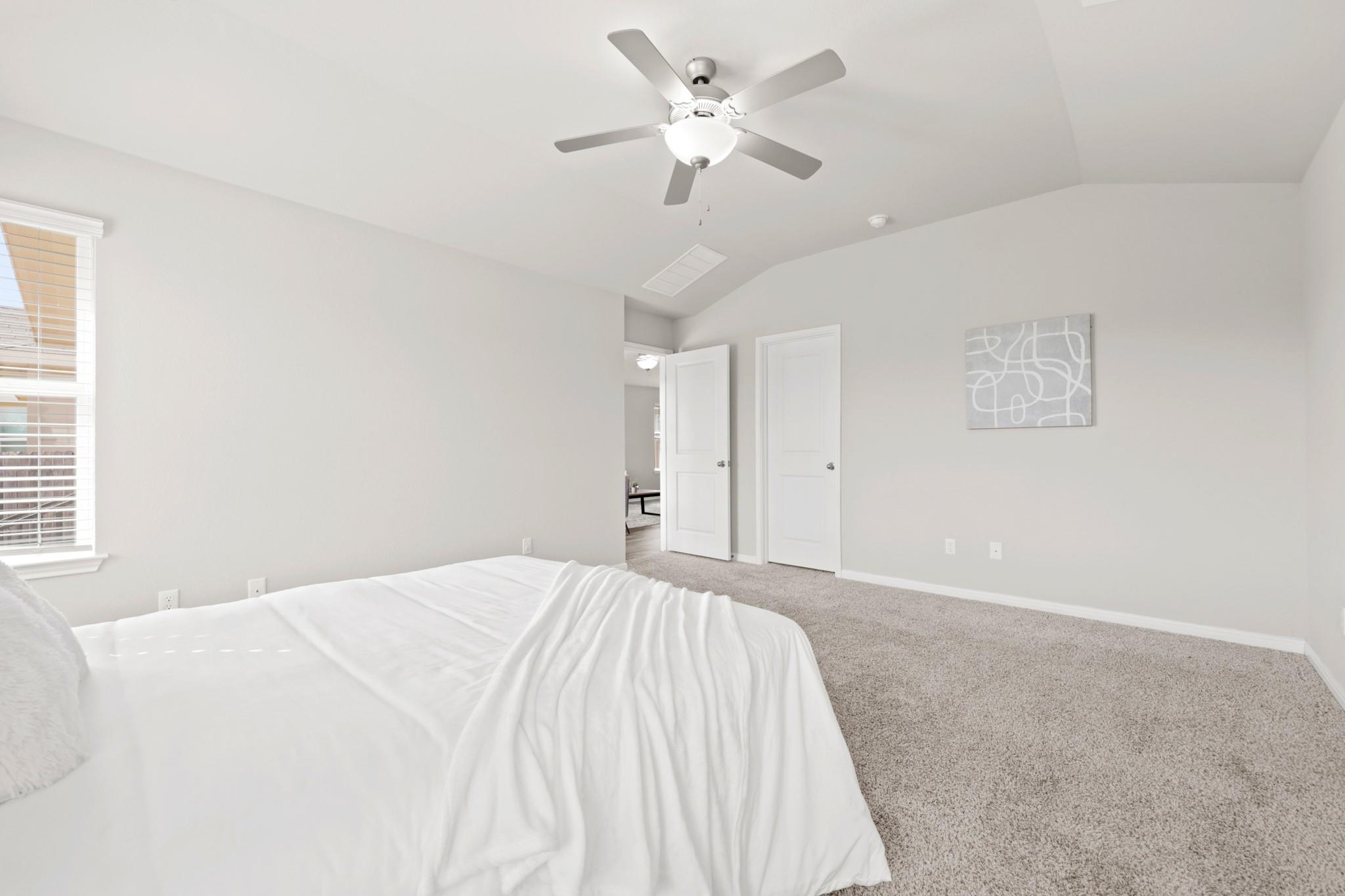 321 Durango Downs Dr, Hutto, TX 78634