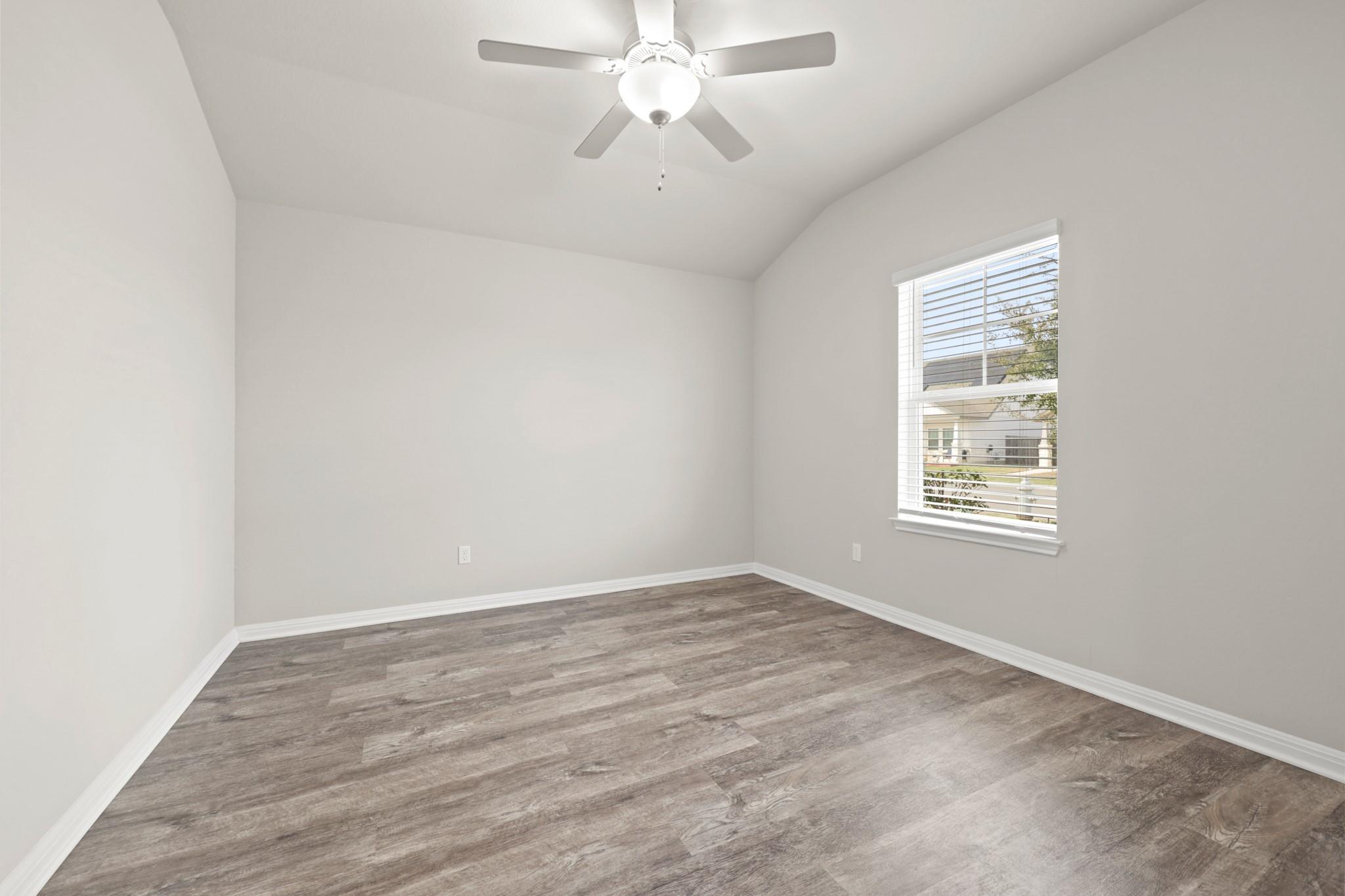 321 Durango Downs Dr, Hutto, TX 78634