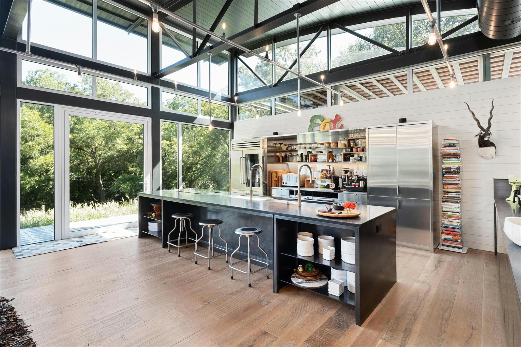 2212 River Hills Rd, Austin, TX 78733