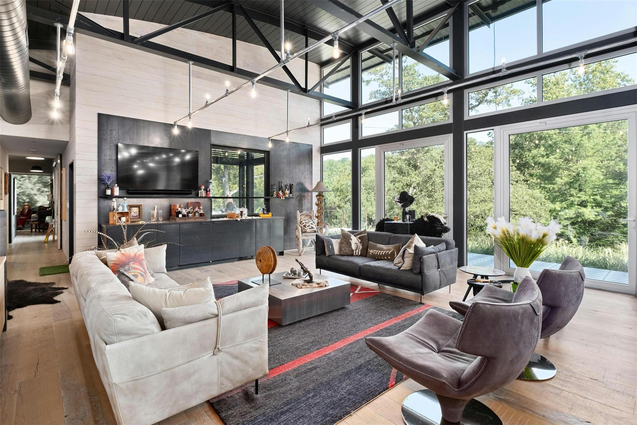 2212 River Hills Rd, Austin, TX 78733