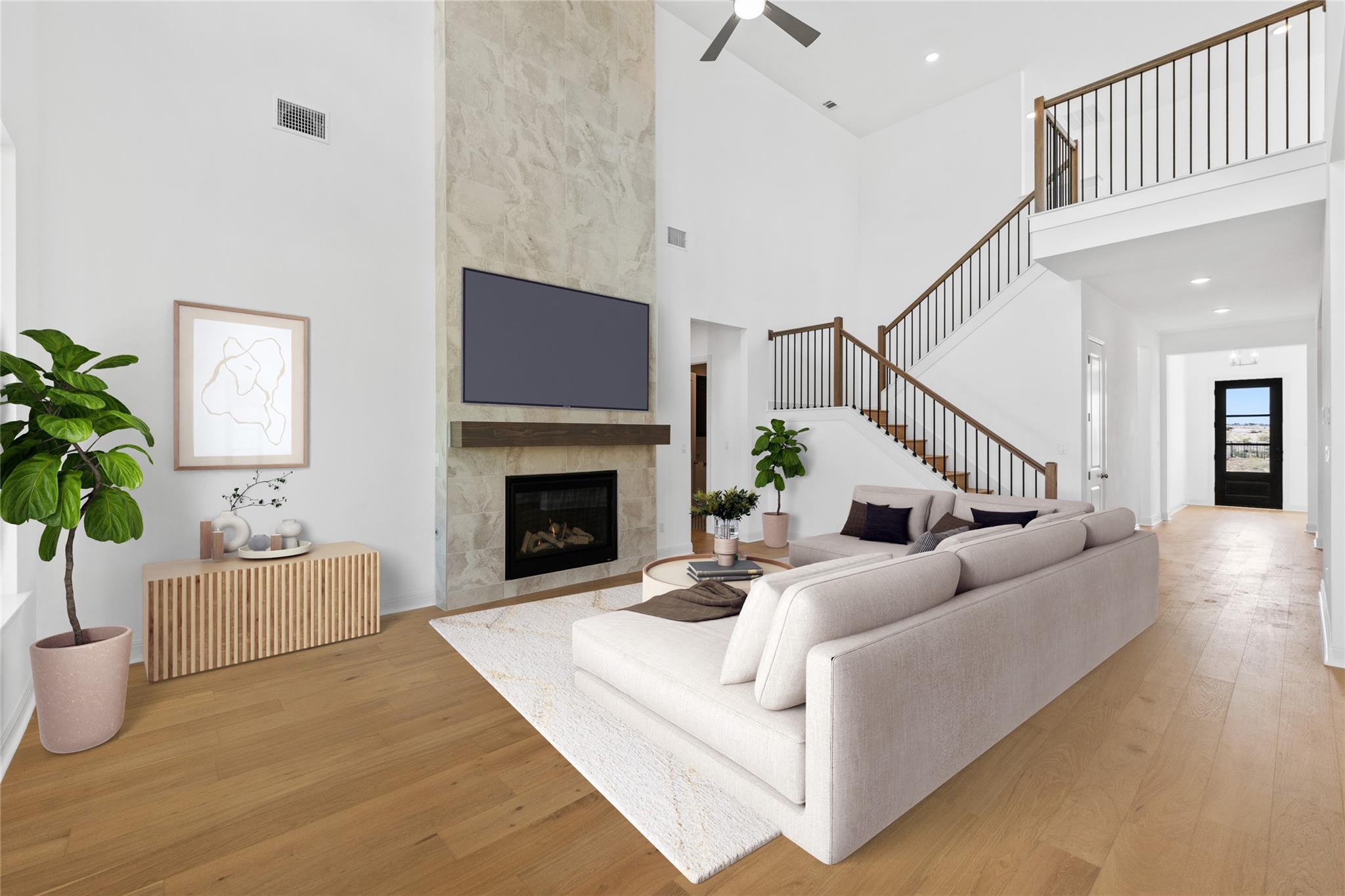 905 S Hemingway Loop, Liberty Hill, TX 78642