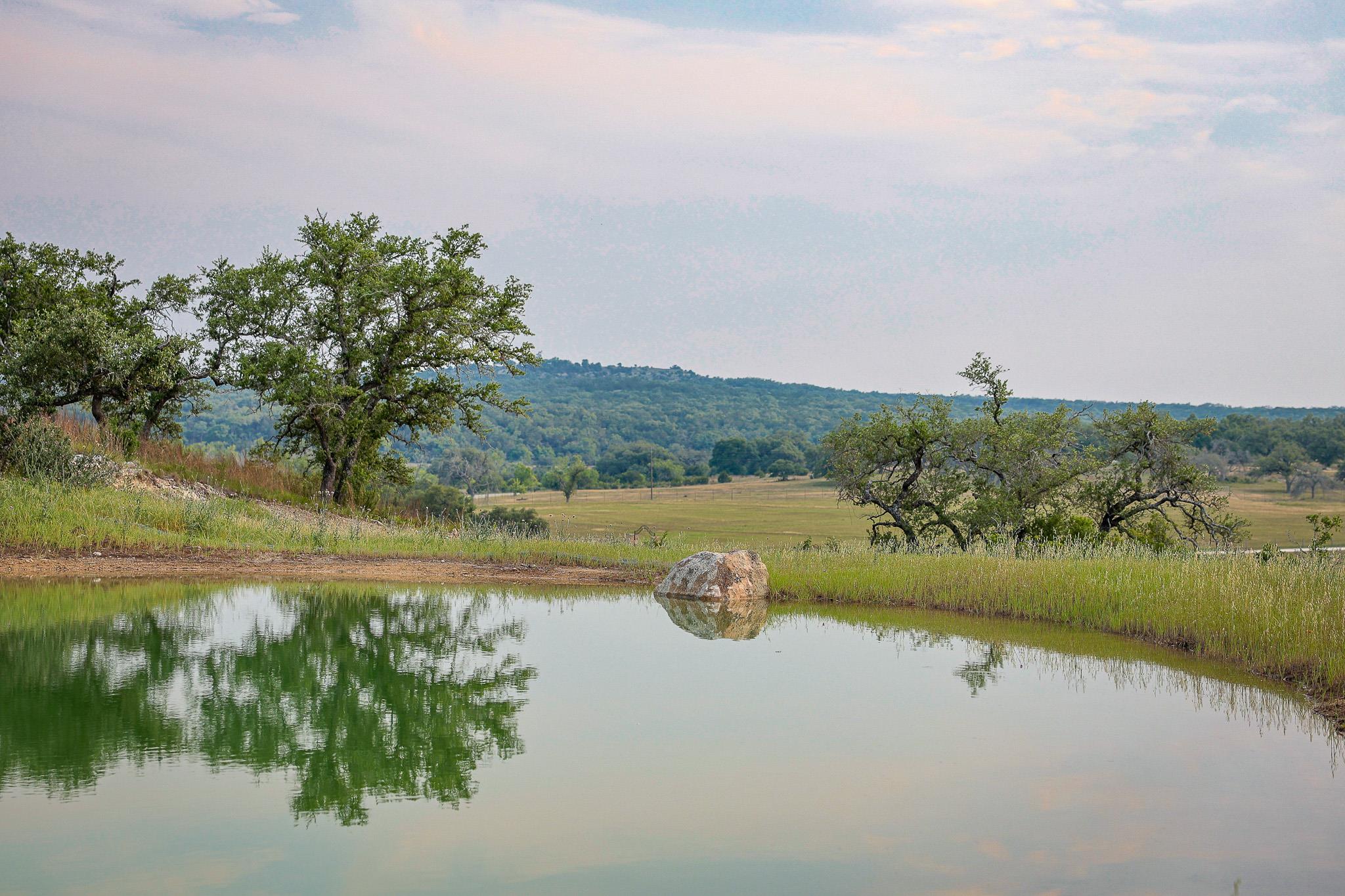 205 Mount Gainor Rd, Dripping Springs, TX 78620