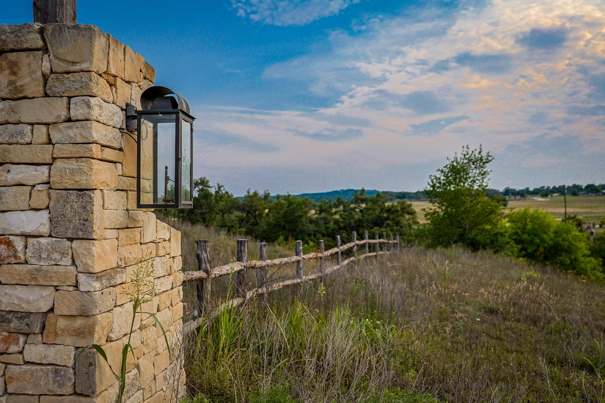 205 Mount Gainor Rd, Dripping Springs, TX 78620