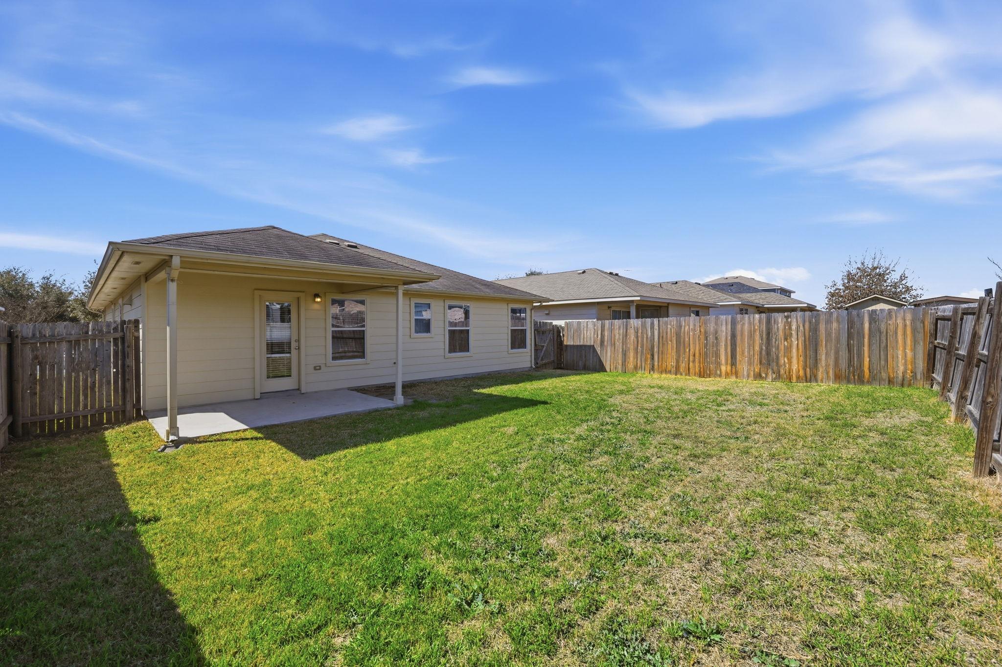 12228 Paloma Blanca Way, Del Valle, TX 78617