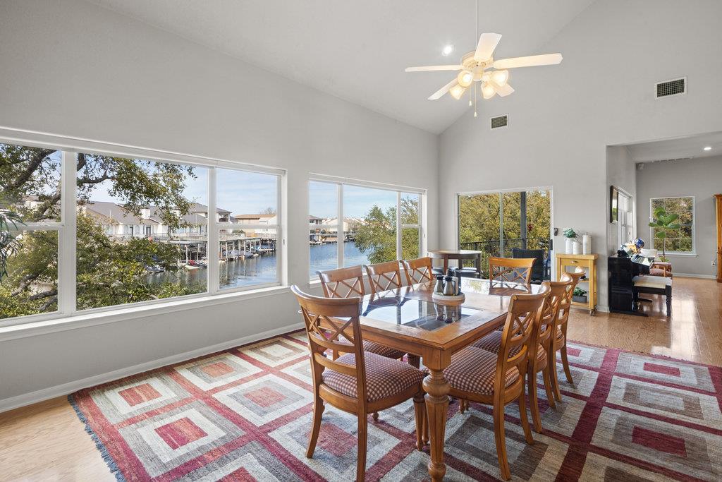 5900 W Fm 2147 # 106, Horseshoe Bay, TX 78657