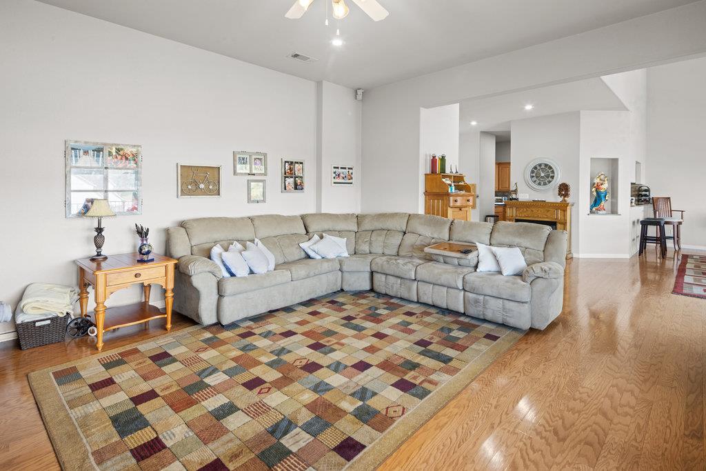 5900 W Fm 2147 # 106, Horseshoe Bay, TX 78657