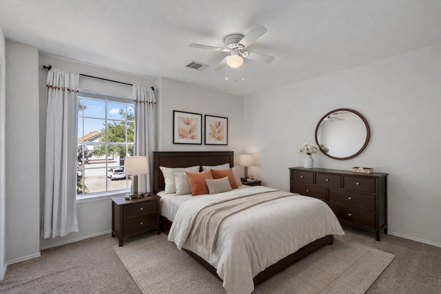 663 Reggie Jackson Trl, Round Rock, TX 78665