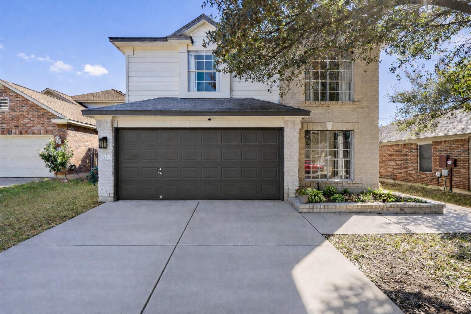 663 Reggie Jackson Trl, Round Rock, TX 78665